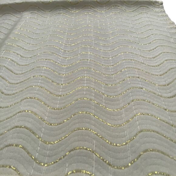 Set of 4  Napkins 18" Cream Beige Ecru & Gold Wave design - Picture 6 of 7